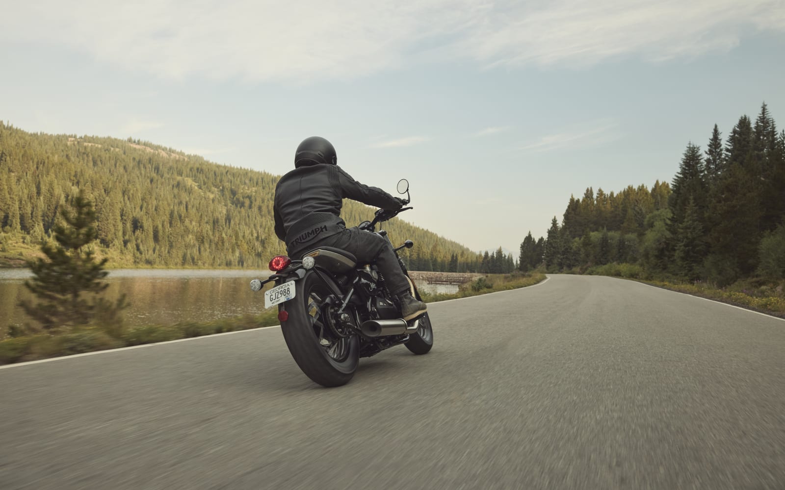 Triumph Bonneville Bobber – galeria 2