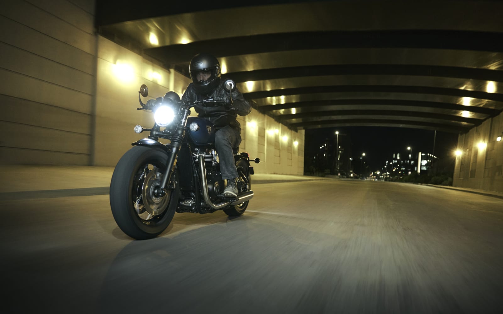 Triumph Bonneville Bobber – galeria 3