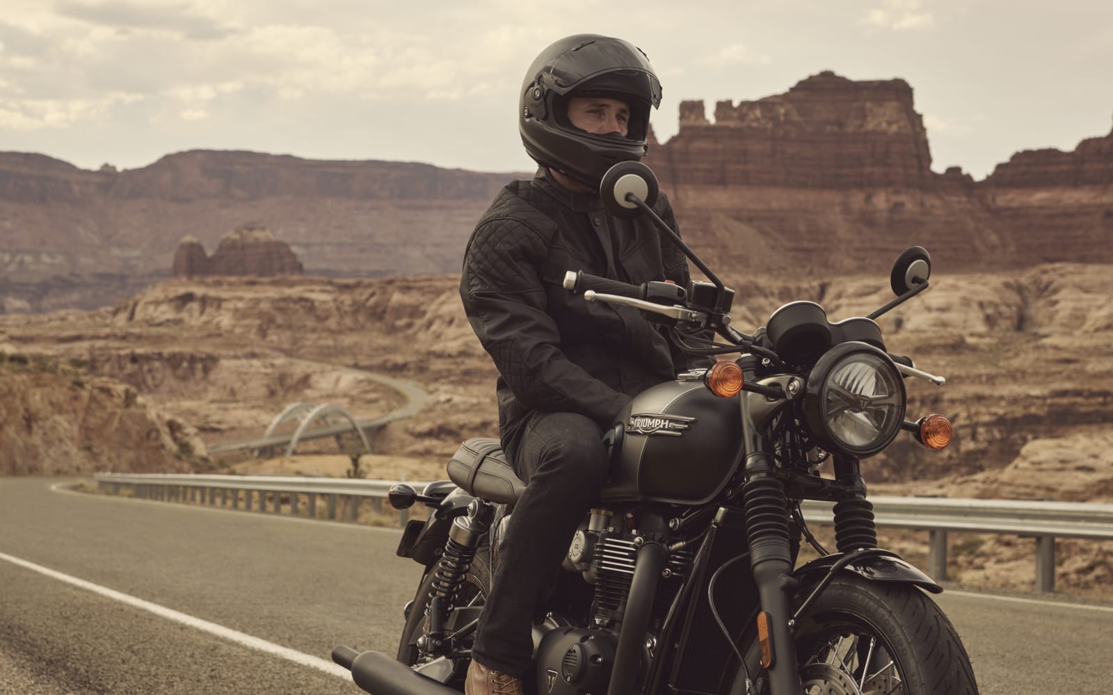 Triumph Bonneville T120 Black – galeria 1