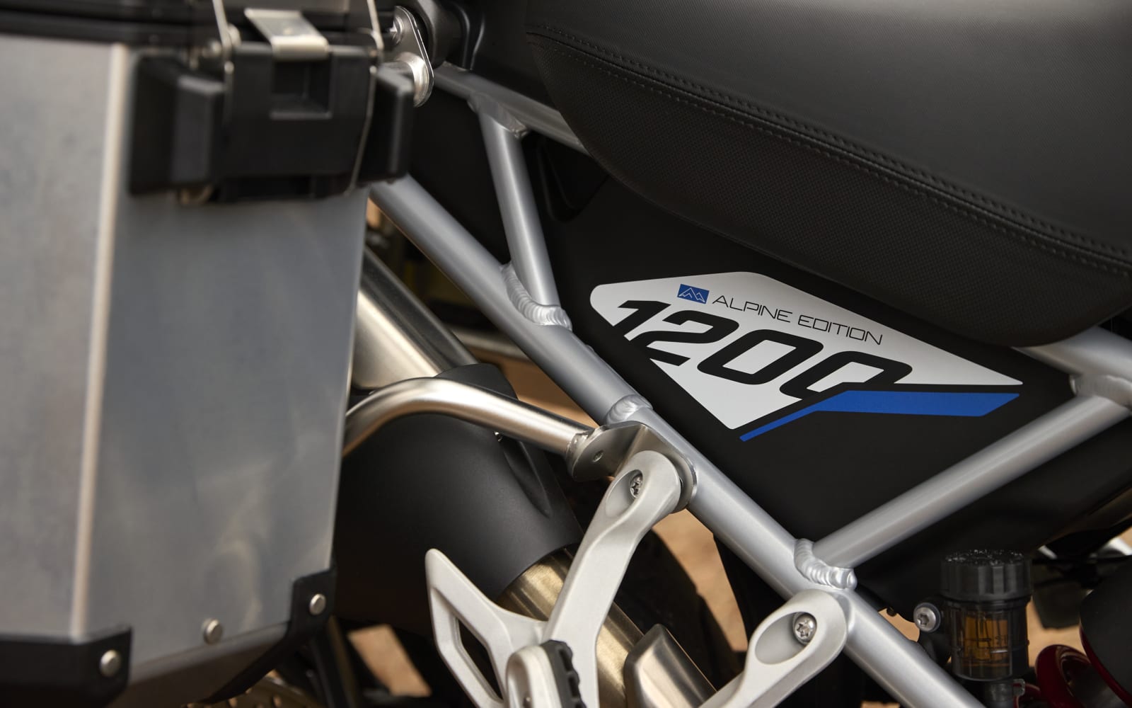 Triumph Tiger 1200 Alpine Edition – galeria 2