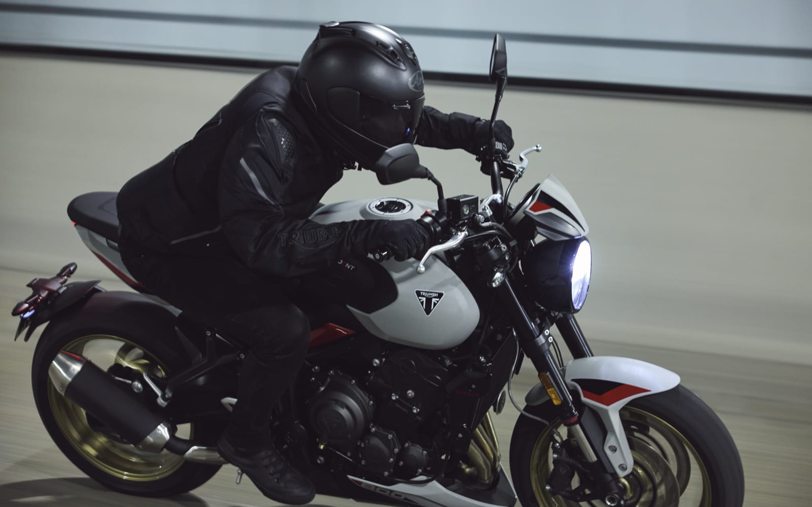 Triumph Trident 800 – galeria 5